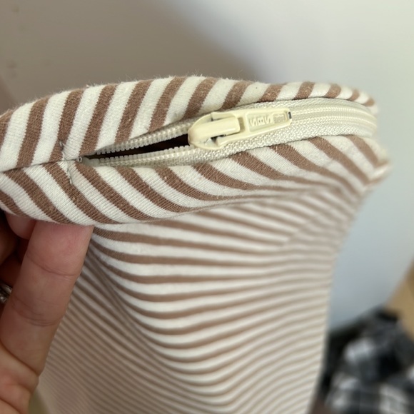 Quincy Mae sleep sack (0-6m) EUC - Picture 3 of 3